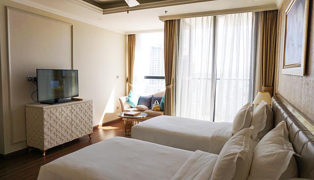 How To Arrange 2 Twin Beds In A Small Room Perfectly? 9 Perfect Tips