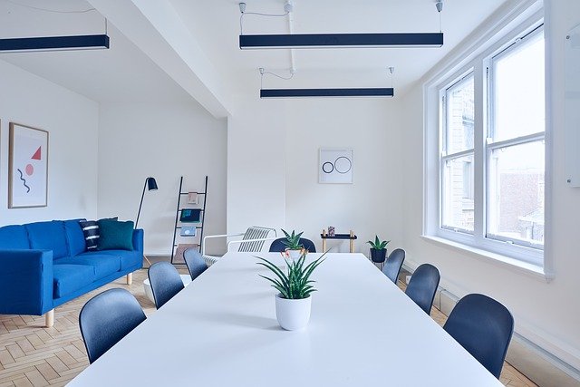 How Many People Can Sit At An 8-foot Table? Choosing The Right Table