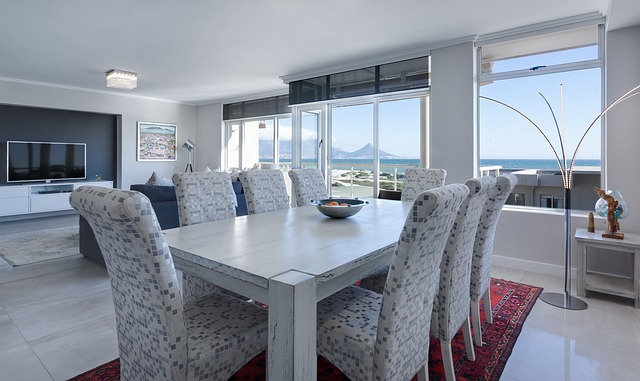 Standard Dining Table Heights: How to Choose the Ideal Height?