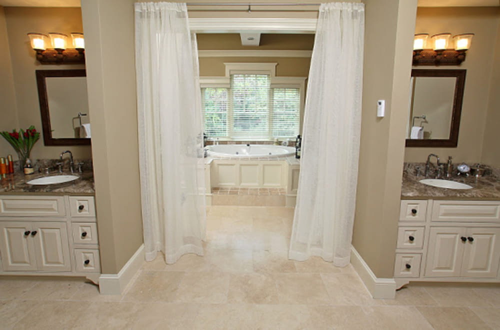 What is a Jack and Jill Bathroom? All You Want To Know